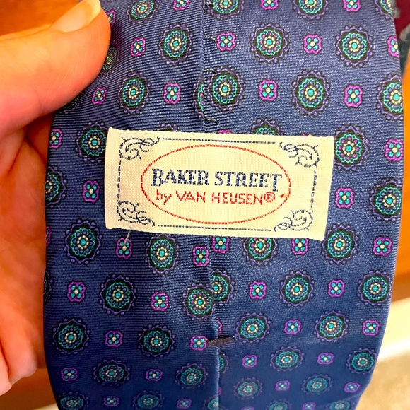 Pair of Vintage Italian Silk Men’s Ties - Picture 6 of 12